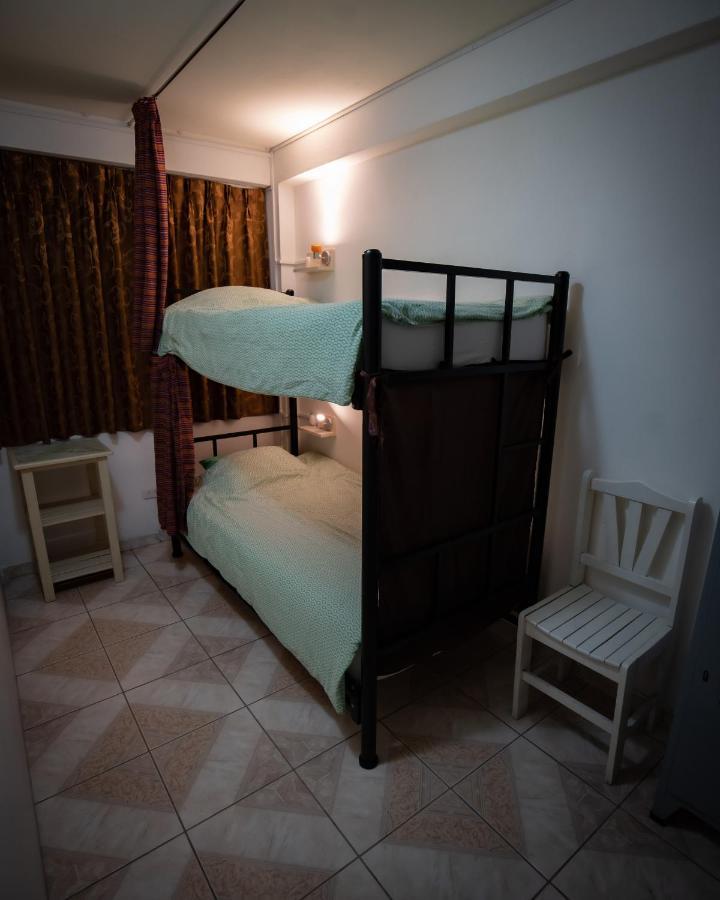 Mama Backpackers Hostel Lima Bagian luar foto
